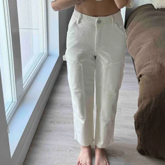 Aritzia Cargo pant - Picture 1 of 6